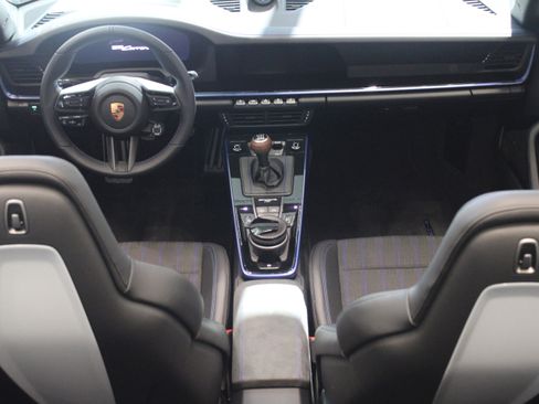 New 2026 Porsche 911 Carrera T image 34