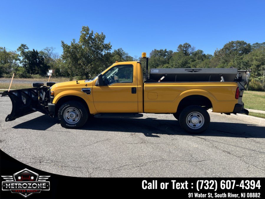 Used 2009 Ford F350 4x4 Regular Cab Super Duty image 11
