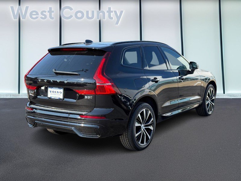 Certified 2024 Volvo XC60 B5 Plus w/ Protection Package Premier AWD/4WD image 4