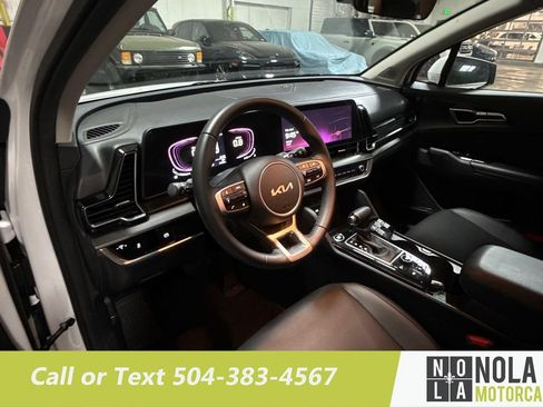 Used 2023 Kia Sportage EX FWD image 21