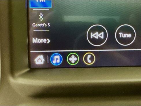 Used 2022 Chevrolet Silverado 1500 Custom w/ Safety Confidence Package image 13