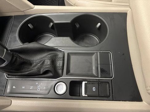 Used 2019 Volkswagen Atlas SE w/ Towing Package FWD image 31