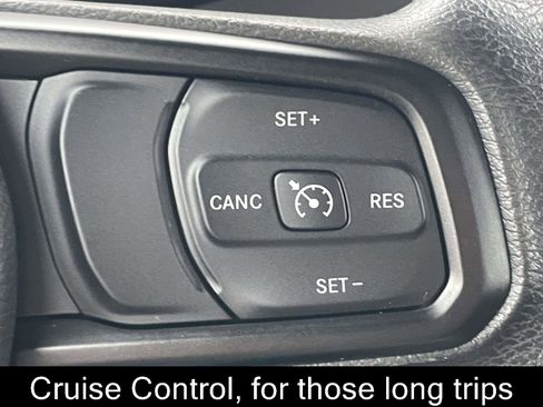 Used 2022 Jeep Wrangler Unlimited Sport image 23