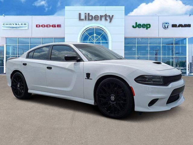 Used 2021 Dodge Charger R/T w/ Blacktop Package RWD image 1