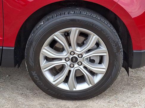 Used 2023 Ford Edge Titanium w/ Equipment Group 301A image 8