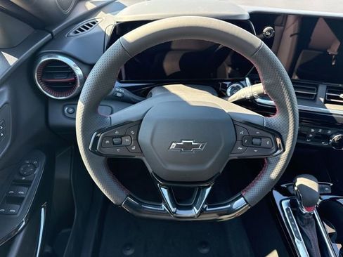 New 2026 Chevrolet Trax RS w/ Driver Confidence Package image 15