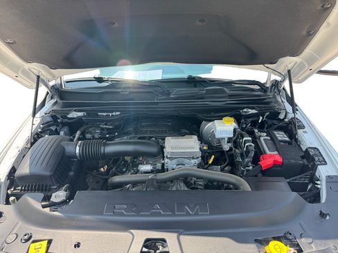 Used 2024 RAM 1500 Lone Star RWD image 22