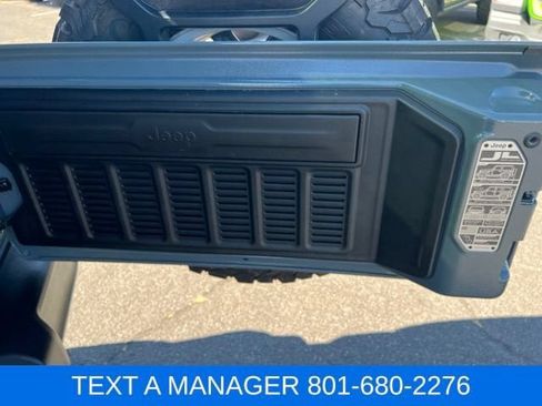Used 2024 Jeep Wrangler Unlimited Sport AWD/4WD image 32