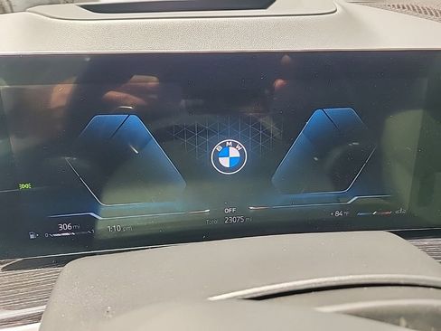 Certified 2024 BMW X6 xDrive40i w/ Premium Package AWD/4WD image 6