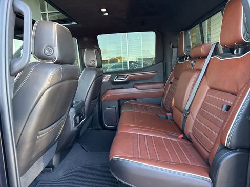 Used 2022 GMC Sierra 1500 Denali Ultimate image 18