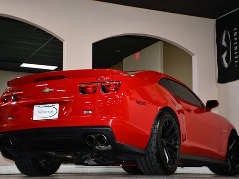 Used 2013 Chevrolet Camaro ZL1 w/ Gray Stripe Package RWD image 85