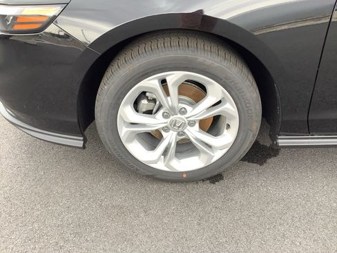 New 2026 Honda Accord LX image 10