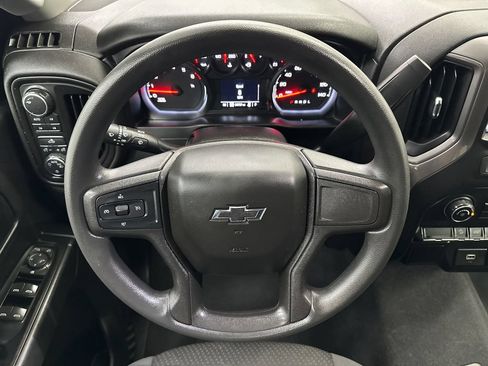 Used 2019 Chevrolet Silverado 1500 Custom Trail Boss w/ Custom Convenience Package AWD/4WD image 23