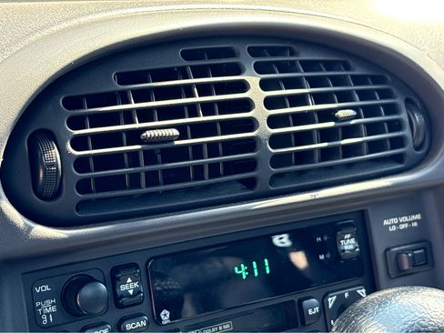 Used 2000 Plymouth Prowler image 8