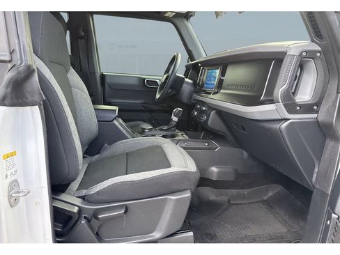 Used 2022 Ford Bronco 4-Door w/ Sasquatch Package image 17