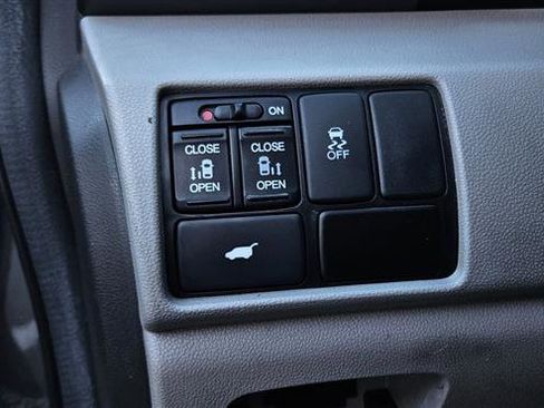 Used 2012 Honda Odyssey EX-L image 14