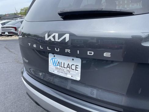 Used 2023 Kia Telluride SX FWD image 6