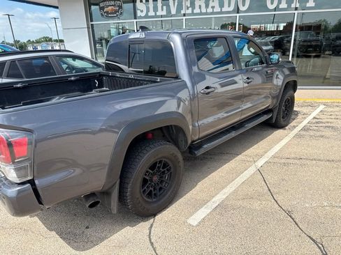 Used 2021 Toyota Tacoma TRD Pro AWD/4WD image 5