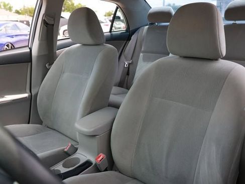 Used 2011 Toyota Corolla LE FWD image 9