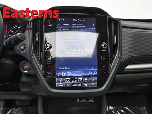 Used 2025 Subaru Forester Premium AWD/4WD image 12
