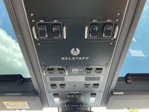 Used 2025 INEOS Grenadier AWD/4WD image 34