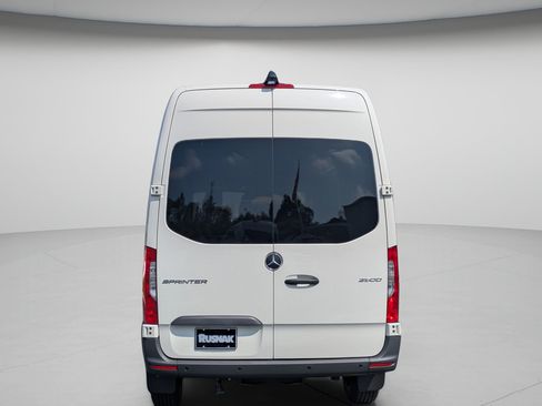 New 2025 Mercedes-Benz Sprinter 2500 image 3