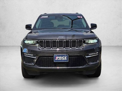 Used 2023 Jeep Grand Cherokee Limited RWD image 2