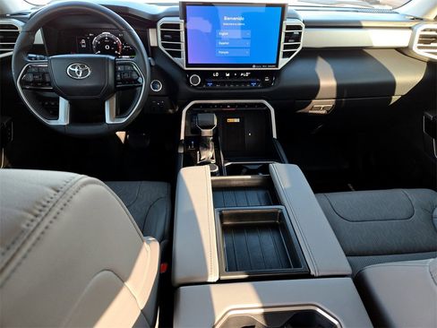 Used 2024 Toyota Tundra Limited image 12
