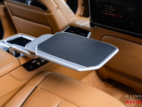 Used 2018 BMW ALPINA B7 xDrive image 45