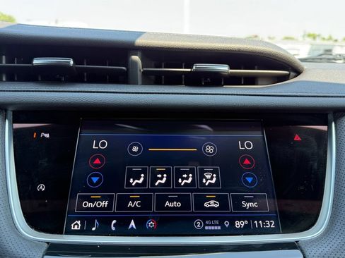 Used 2023 Cadillac XT5 Premium Luxury AWD/4WD image 17