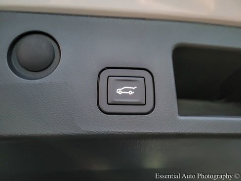 New 2026 Chevrolet Equinox RS w/ Safety and Technology Package image 19