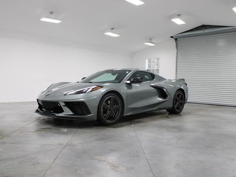 Used 2024 Chevrolet Corvette Stingray Coupe w/ Z51 Performance Package image 4