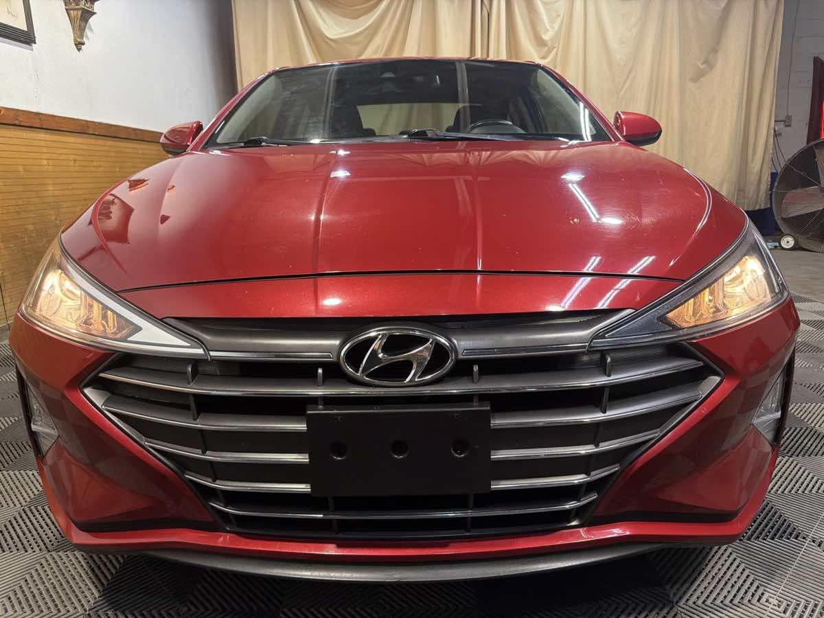 Used 2019 Hyundai Elantra Value Edition FWD image 3