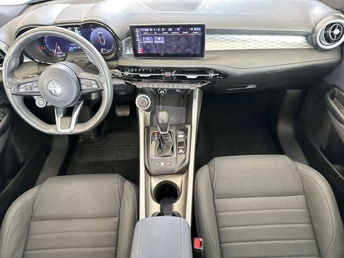 Used 2024 Alfa Romeo Tonale Ti w/ Active Assist Package image 17