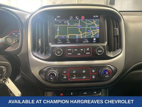 Used 2015 GMC Canyon SLT AWD/4WD image 19