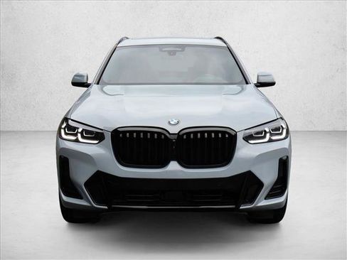 Used 2024 BMW X3 xDrive30i w/ Premium Package AWD/4WD image 3