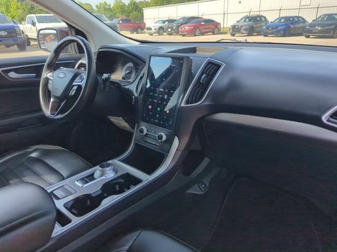 Certified 2024 Ford Edge SEL AWD/4WD image 21