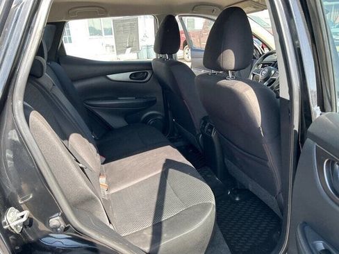 Used 2019 Nissan Rogue Sport S w/ Appearance Package image 16