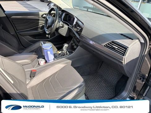 Used 2024 Volkswagen Jetta SEL FWD image 10