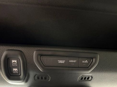 Used 2021 Jeep Wrangler Unlimited Rubicon w/ Uconnect 4C Nav & Sound Group image 35