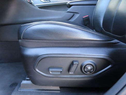 Used 2022 Jeep Grand Cherokee L Limited image 6