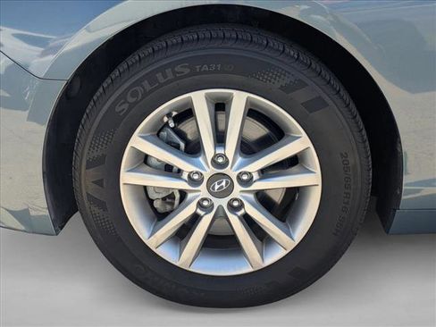 Used 2017 Hyundai Sonata SE FWD image 23