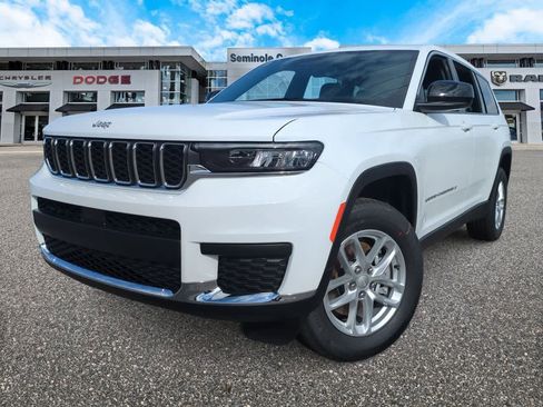 New 2025 Jeep Grand Cherokee L Laredo w/ Luxury Tech Group I RWD image 1