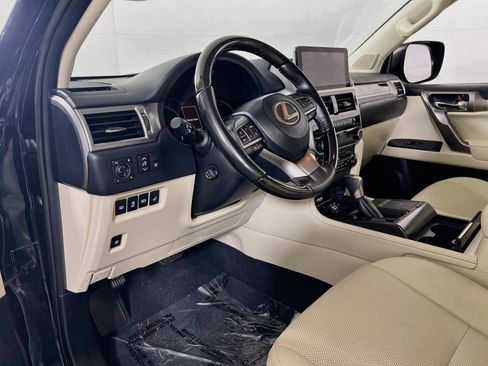 Used 2022 Lexus GX 460 Premium w/ Premium Package AWD/4WD image 9