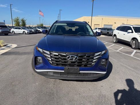 Certified 2024 Hyundai Tucson SEL FWD image 2