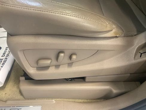 Used 2016 Chevrolet Tahoe LTZ AWD/4WD image 30