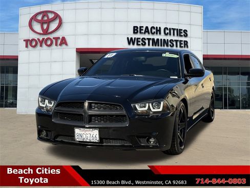 Used 2011 Dodge Charger R/T image 5