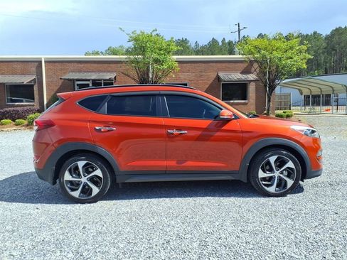 Used 2016 Hyundai Tucson Limited w/ Option Group 03 image 5
