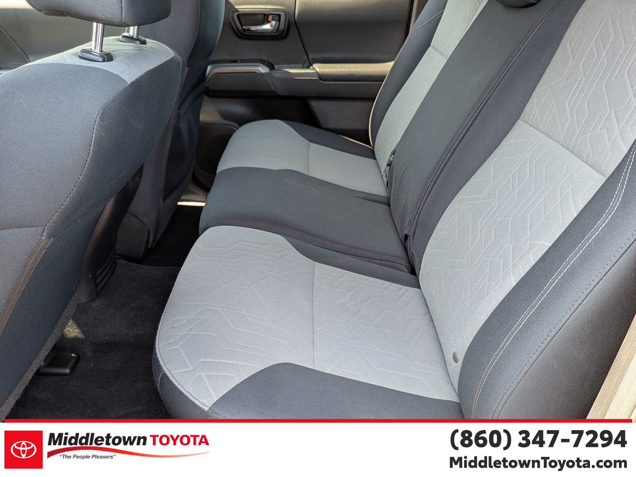 Used 2021 Toyota Tacoma TRD Sport w/ Technology Package AWD/4WD image 33