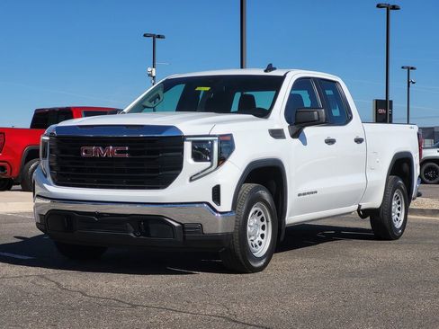 Used 2024 GMC Sierra 1500 Pro w/ Trailering Package image 4